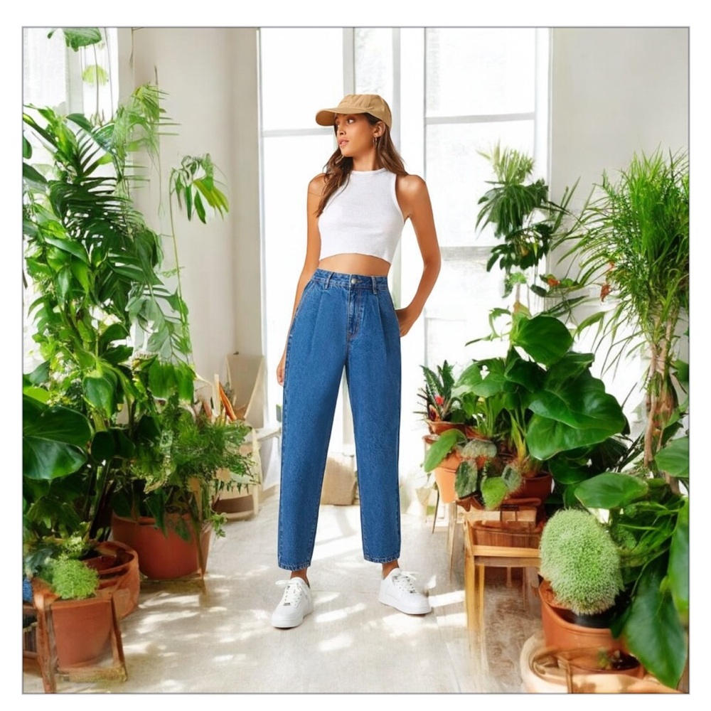 NWOT High-rise Baggy Mom TaperJean -Sz 32-Fits like a 30 -Med Wash -Super cute!